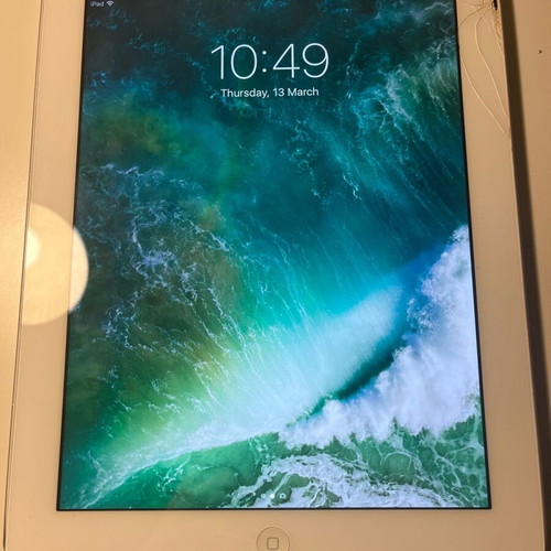 iPad 4th generation like new with crack on top right