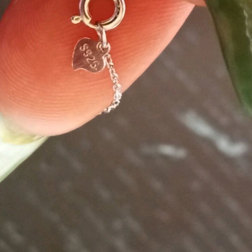 Silver hand chain new, silver color