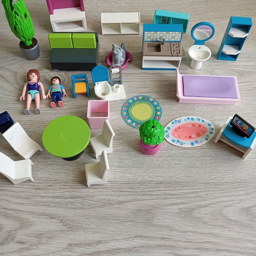 Playmobil My Pretty Play-House used, missing some accessories