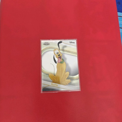 Pluto Topps Chrome Disney like new
