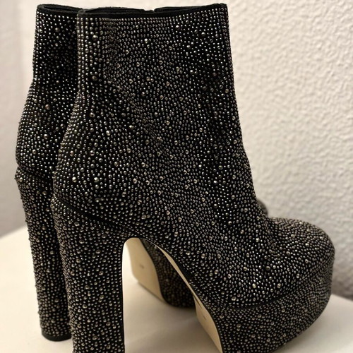 Nak ankle boots size 41 like new with rhinestones