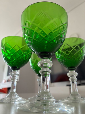 Green Jægersborg crystal wine glasses like new