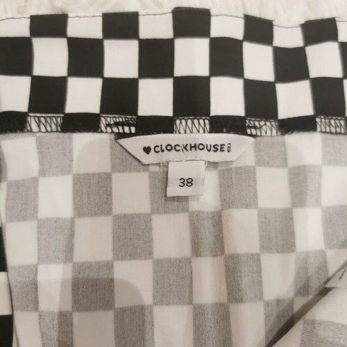 C&A skirt black and white with zipper like new, size M
