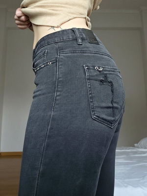 Stradivarius Skinny Jeans Charcoal Black Grey Like New With Distressed Details