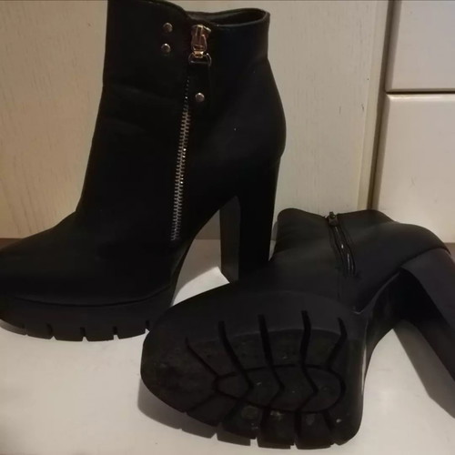 Booties size 39 with thick high heel and lug sole, worn once