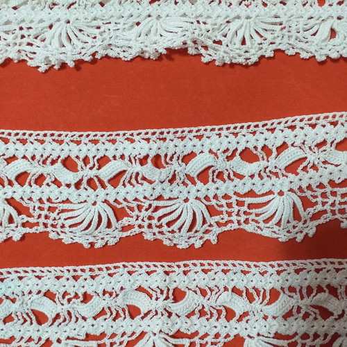 Vintage knitted lace for pillowcases new, white