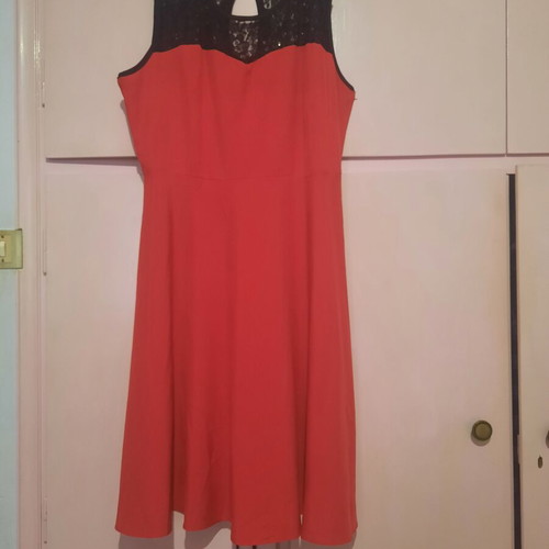Dress new, red satin with black lace, size XXL