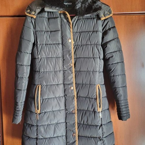 Puffer jacket with fur collar, size S