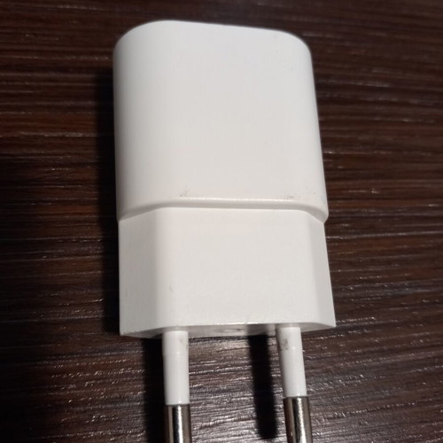 MLS Power Adapter 5V 1A like new, USB A charger