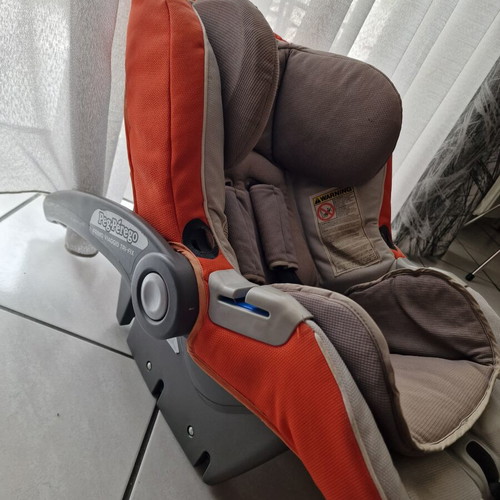 Peg Perego car seat used, for 0-13kg babies