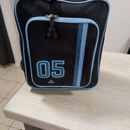 Crossbody bag new blue durable material for cyclists