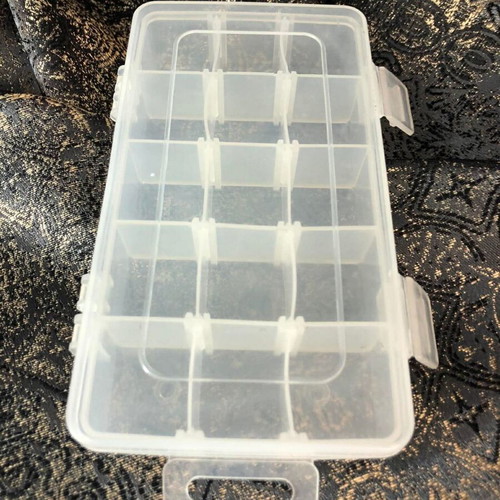Transparent plastic organizer like new with 15 compartments