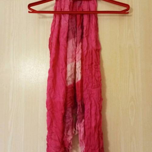 Scarf 100% viscose new