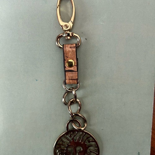 Anne Klein Lion Head Keychain accessory gold like new