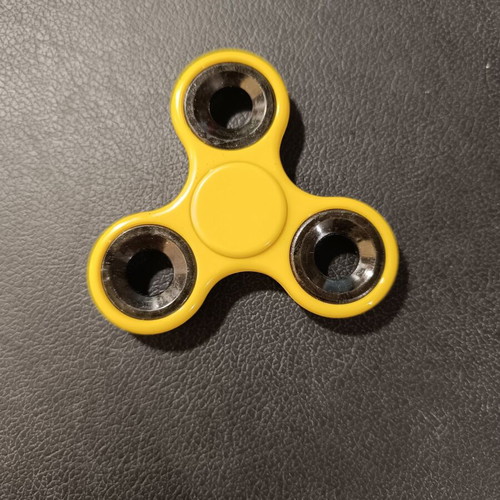 Fidget spinners used, pack of 3 with lights and wing design