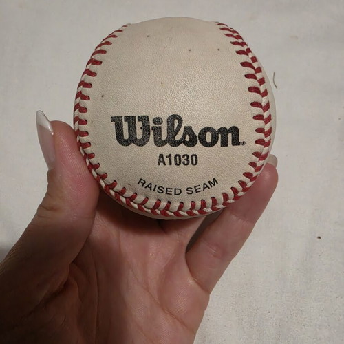 Wilson A1030 Raised Seam Baseball used, very good condition