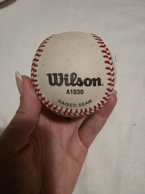 Wilson A1030 Raised Seam μπέιζμπολ μεταχειρισμένο, σε πολύ καλή κατάσταση