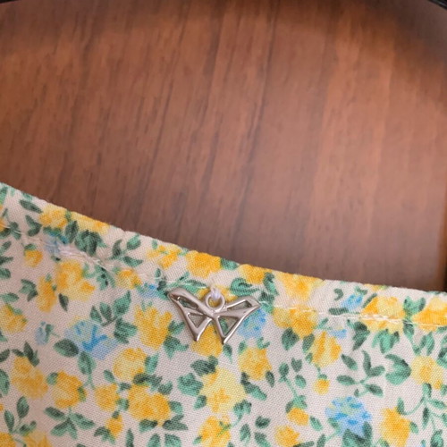 Enzzo Floral Blouse Like New, Short Sleeve, Green and Yellow