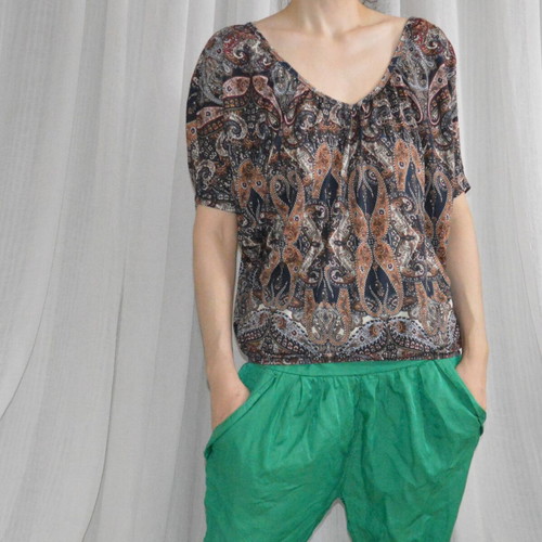 Bershka Paisley Print Boho Top Size M like new