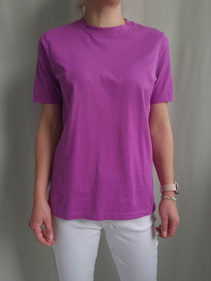 Acne Studios women's designer T-shirt size M, 100% cotton, like new, purple