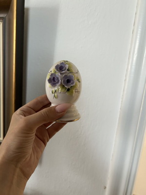 Vintage porcelain egg like new