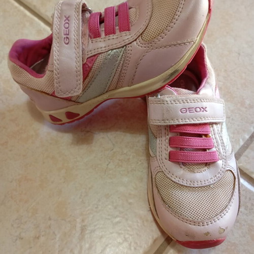 Geox athletic shoes for girl size 24 used, pink