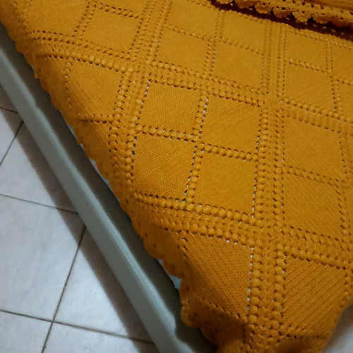 Knitted handmade blanket like new for double bed with pillow