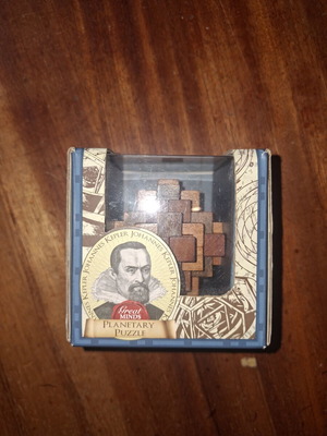Kepler Wooden Puzzle like new by Professor Puzzle