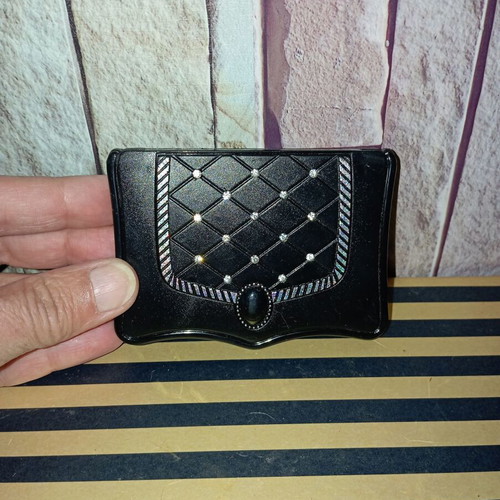 Small mirror new, practical and beautiful