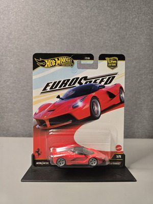 Hot Wheels Laferrari car new