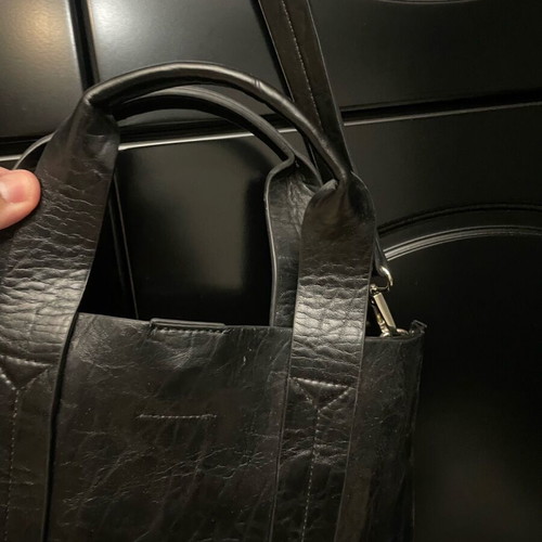 Zara leather tote bag like new, black with silver details