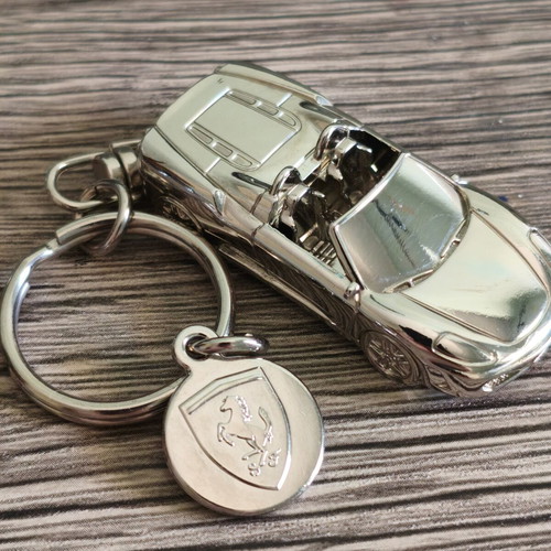 Ferrari F430 miniature keychain like new, silver