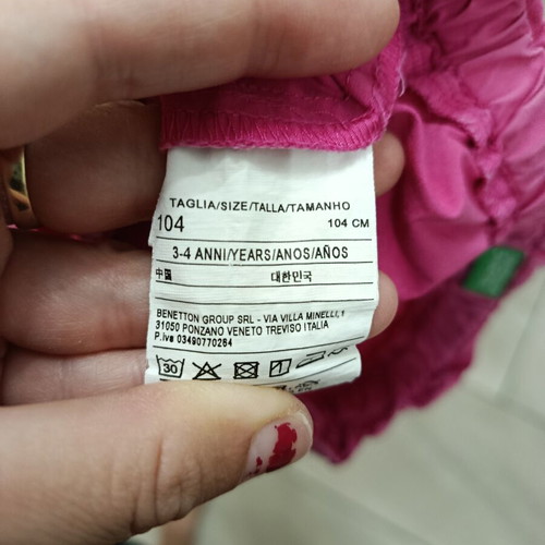 Benetton girls' shorts used, size 3-4 years, pink