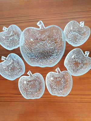 Vintage glass apple-shaped ice cream set like new, 7 pieces