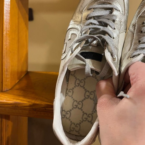 Gucci women's silver sports shoes like new, size 38.5