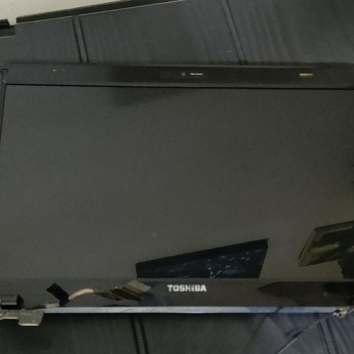 Toshiba Satellite L600-01B Screen with Hinges and Camera like new