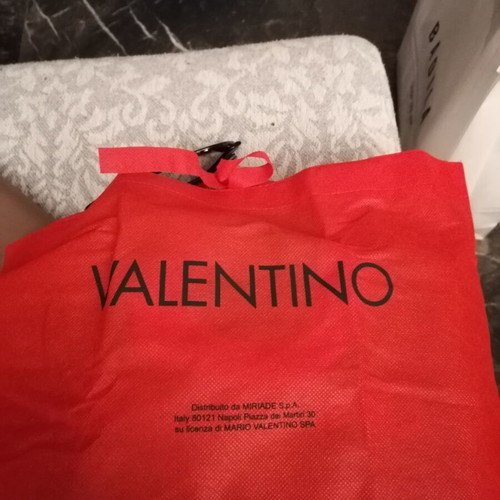 Valentino Bags Vbs3kg09 women's black crossbody bag used