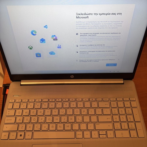 HP 15s-fq2020nv laptop i7-1165G7 16GB 1TB SSD Iris Xe Windows 11