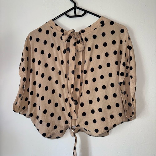 Toi&Moi beige polka dot crop top like new with open back and tie