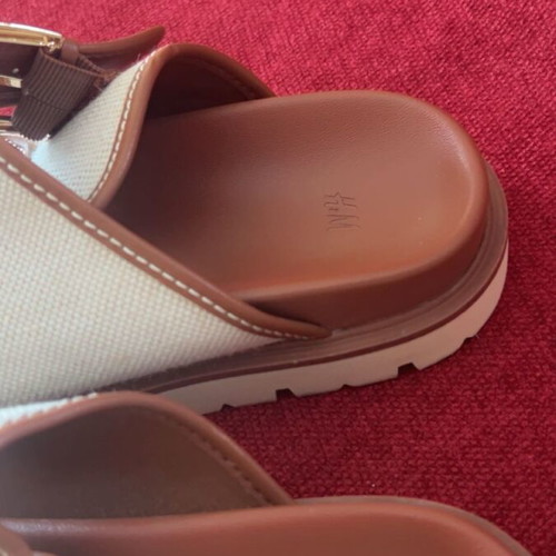 H&M slippers new brown with beige