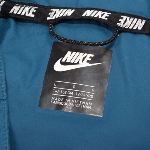 Nike puffer jacket used for boy 12-13 years old