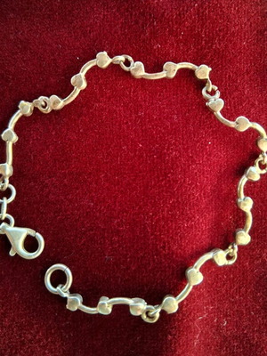 Silver bracelet 18cm like new with 925 stamp