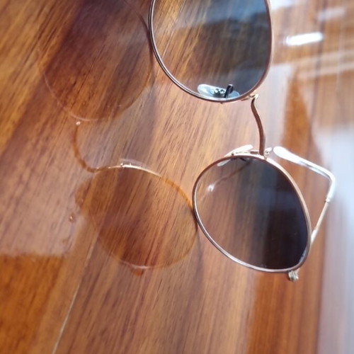 Ray Ban Round Metal 0RB3447 001/3F Sunglasses like new, gold