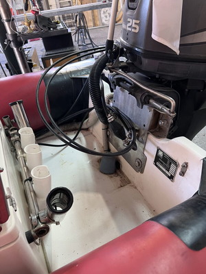 Zodiac 4.20 με πολυεστερική γάστρα και Yamaha 25hp τετράχρονη μηχανή με τρέιλερ