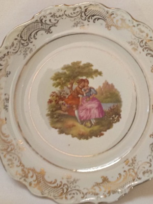 Decorative wall plate like new with beautiful design