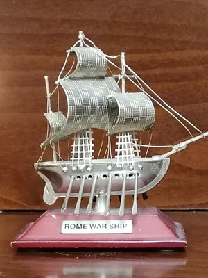 Miniature "Rome War Ship"