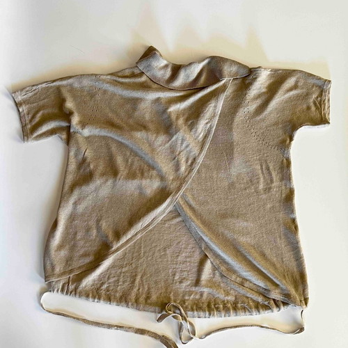 Stefanel blouse with open back, like new, size M beige