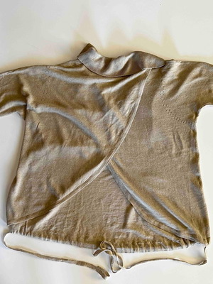 Stefanel blouse with open back, like new, size M beige