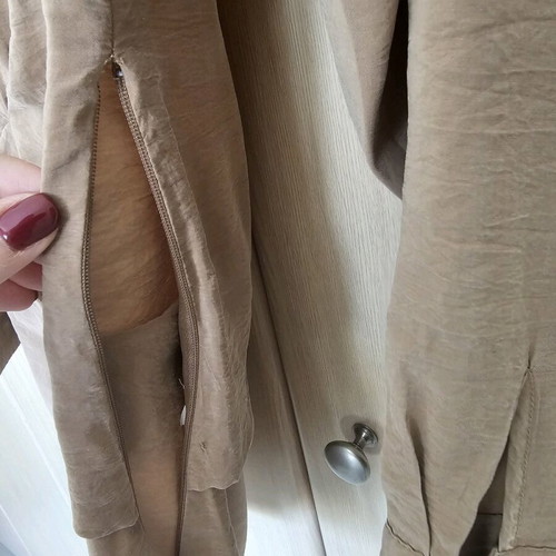 Zara blouse like new brown mocha with gold buttons, size small