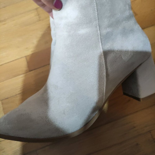 Booties like new, size 40, very stylish